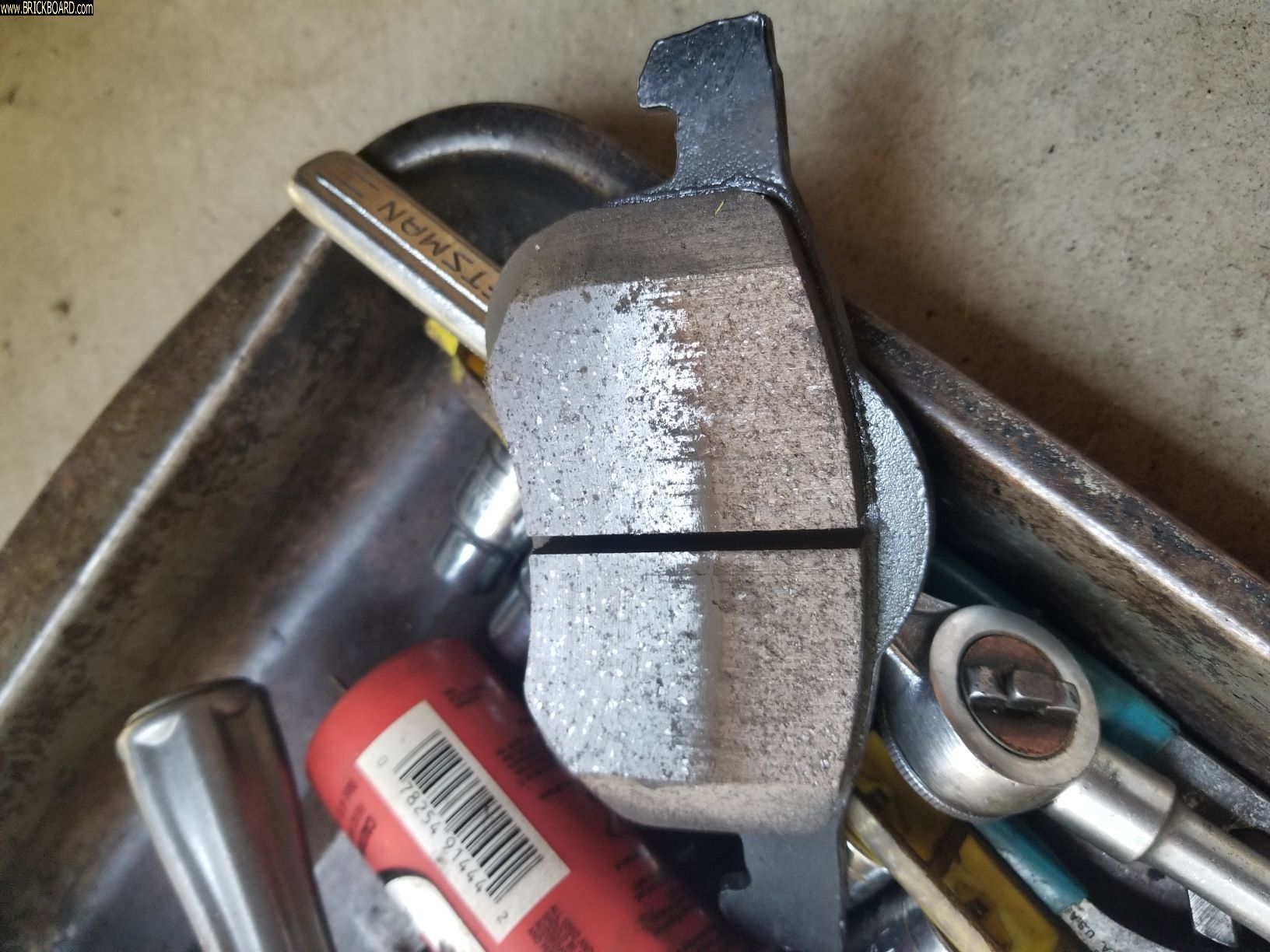Volvo -- v70 uneven pad wear
