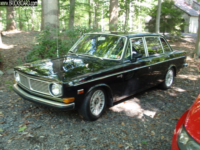 Volvo 140-160 -- early 144