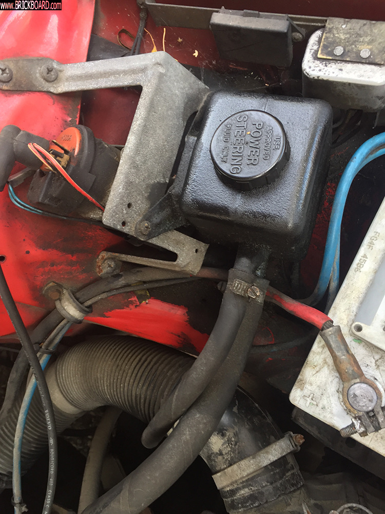 Volvo 200 -- Volvo 240 Engine, B200E, M47 5-SPEED MANUAL