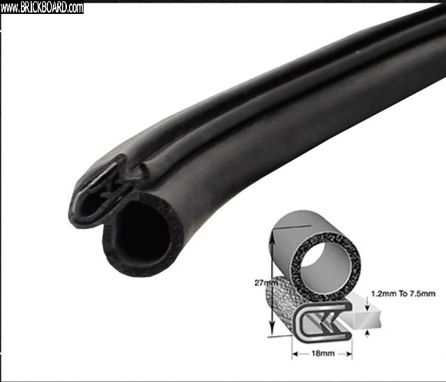 Volvo 200 -- Trunk seal 27mm