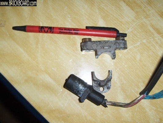 Volvo 200 -- Broken CPS bracket