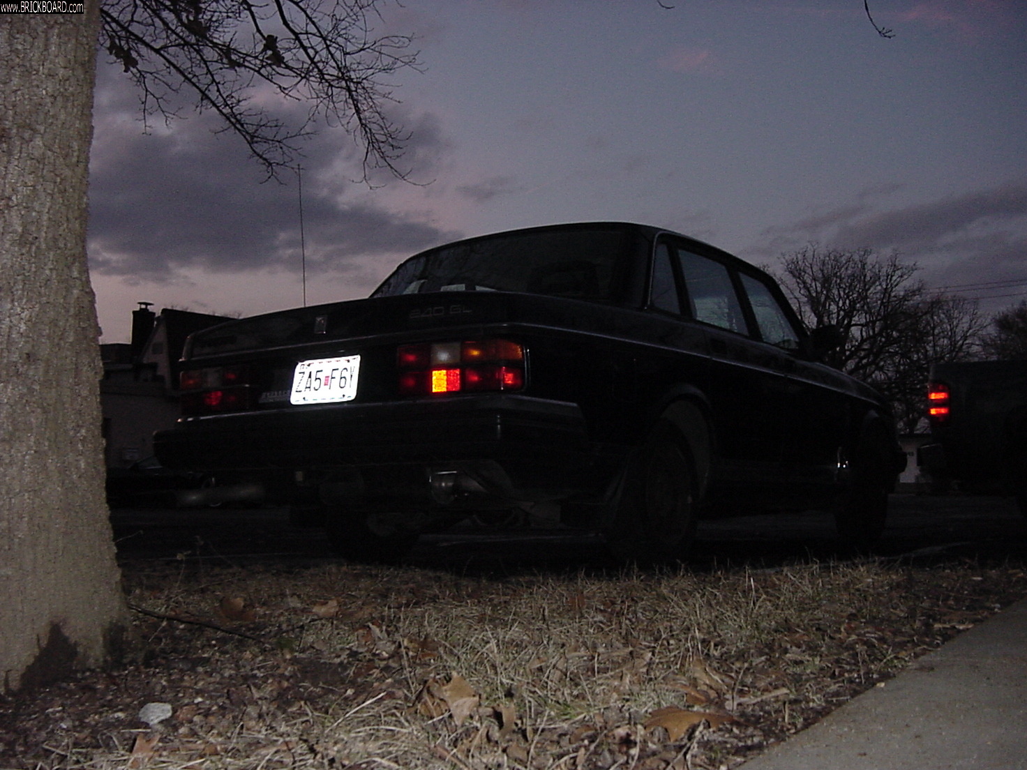 Volvo 200 -- 1992 Volvo 240 GL ABS Brake Fluid Flush 03FEB2019