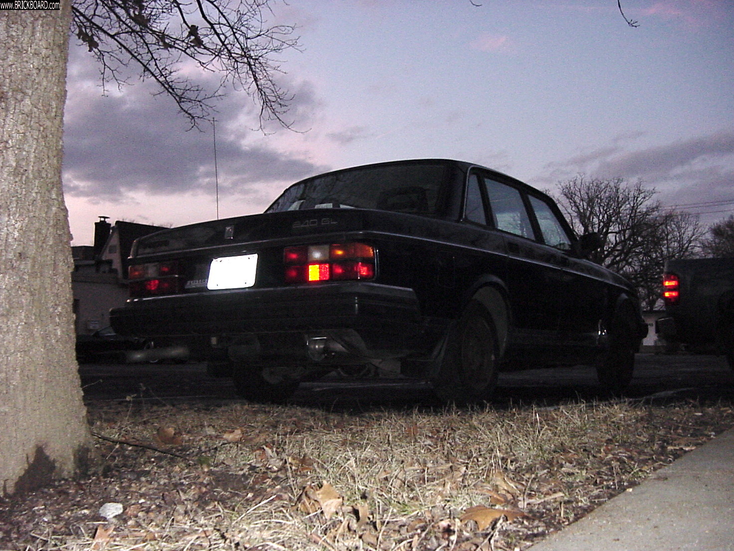 Volvo 200 -- 1992 Volvo 240 GL ABS Brake Fluid Flush 03FEB2019